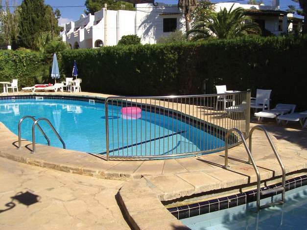 Oasis D'Or Hotel Cala d'Or  Bagian luar foto